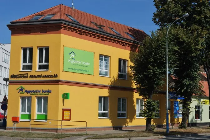 Rekonstrukce - Břeclavská realitní kancelář