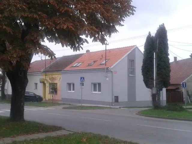 Podkroví a fasáda rodinného domu, Podivín