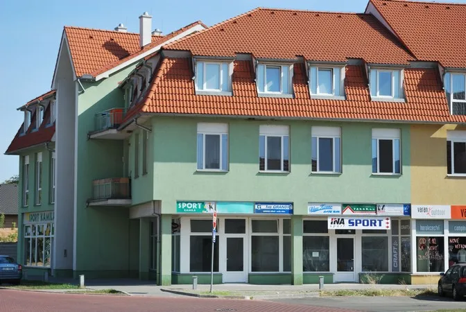 Polyfunkční dům, Břeclav – fotografie 4